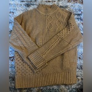 Small American Eagle sweater